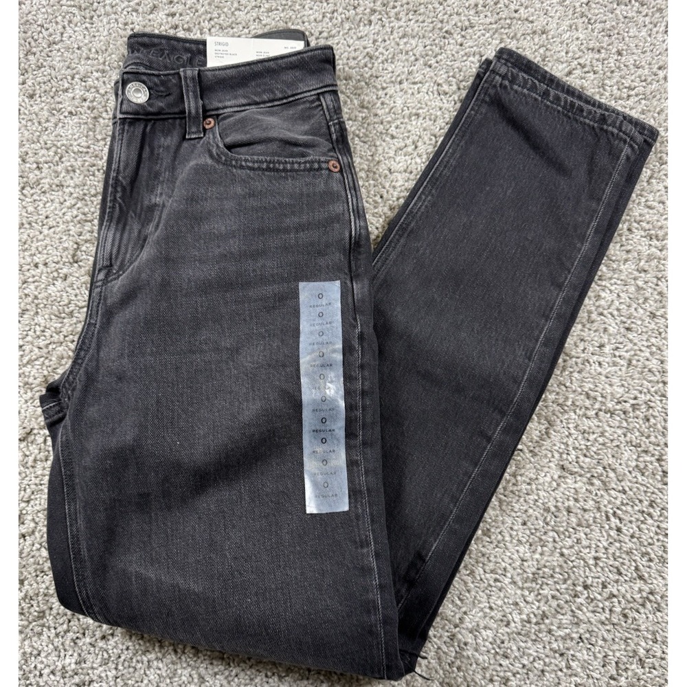 NEW American Eagle Womens Mom‎ Jean High Rise Black Strigid Denim Distressed 0